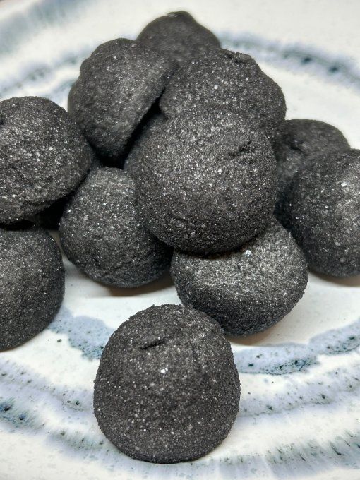 Balle de golf noire vanille Bulgari pour candy bar mariage anniversaire baptême