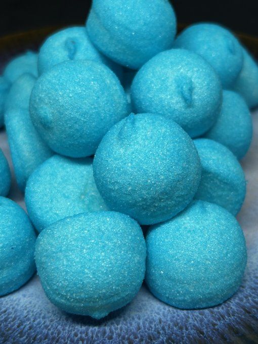 balle de golf bleue Bulgari guimauve fruits des bois moelleuse fondante
