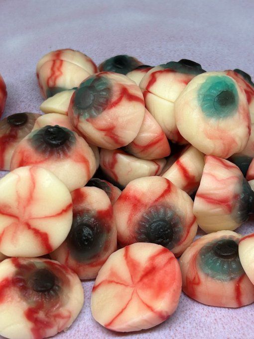 bloody eye œil ensanglanté bonbon halloween gélifié effrayant