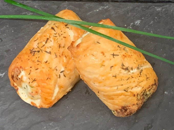 Paupiette de saumon sauce crustacés à l'aneth et baies roses (140 grammes)(Saint Valentin 2023)