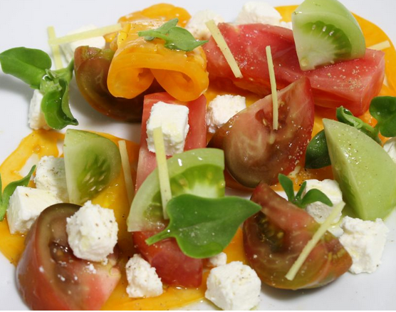 Salade tomates anciennes et fêta (150 grammes) 