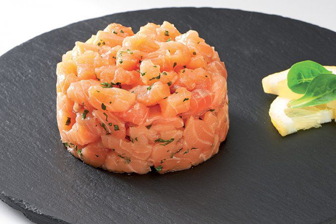 Tartare de saumon gingembre et grenade (80 grammes) (Saint Valentin 2023)