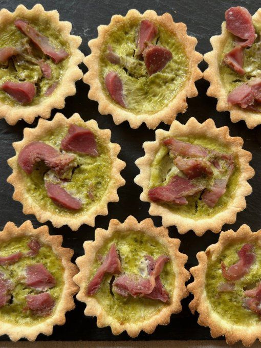 Mini tartelette gésiers confits pesto (cocktail)
