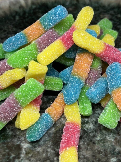 Vers sucrés bonbon gélifié fruité pour candy bar anniversaire